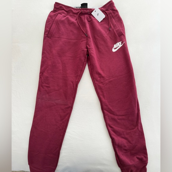 Nike Pants - Nike Maroon Sweatpants